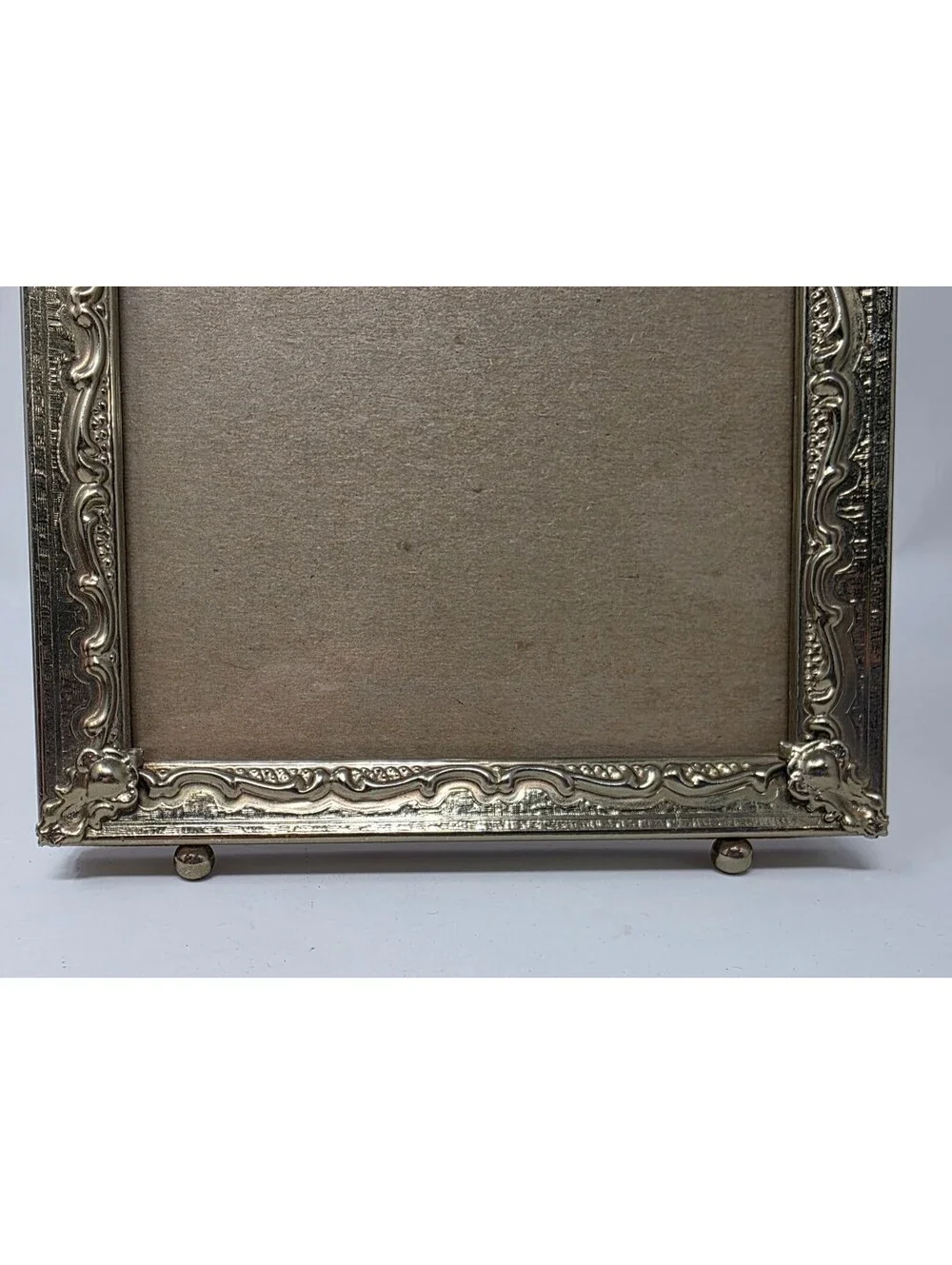 Vintage Ornate Gold Tone Metal 4x6 Picture Frames Pair Regency